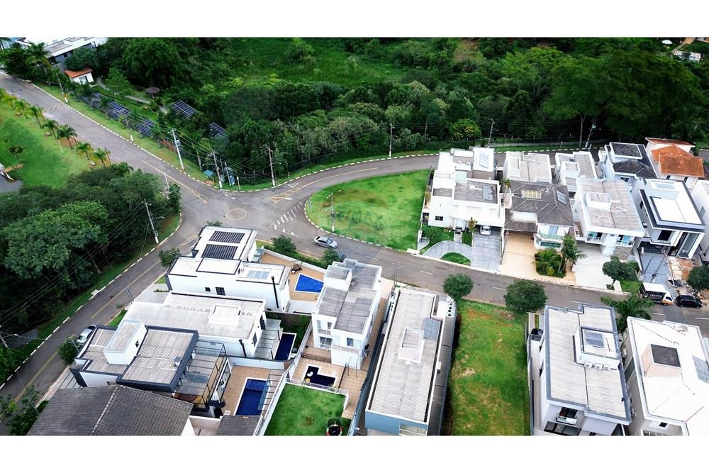 Terreno - Venda - Santana de Parnaíba , São Paulo - DJI_0120.00_00_47_02.Quadro017.jpg - 691021035-2