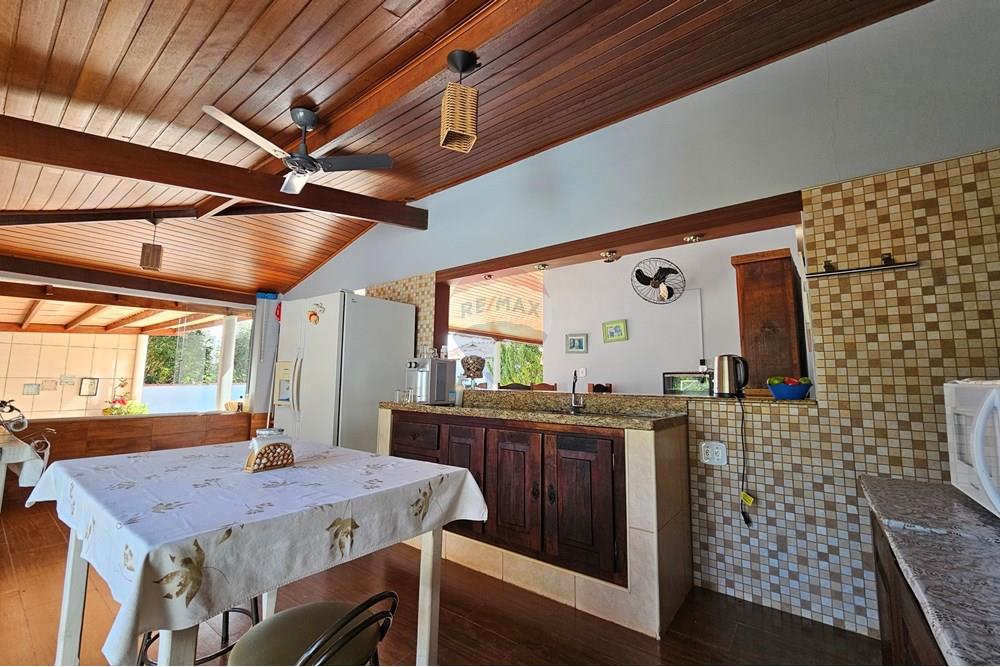 Chácara / Sítio / Fazenda - Venda - Itapira , São Paulo - 20250125_085700.jpg - Cozinha - 690291048-74