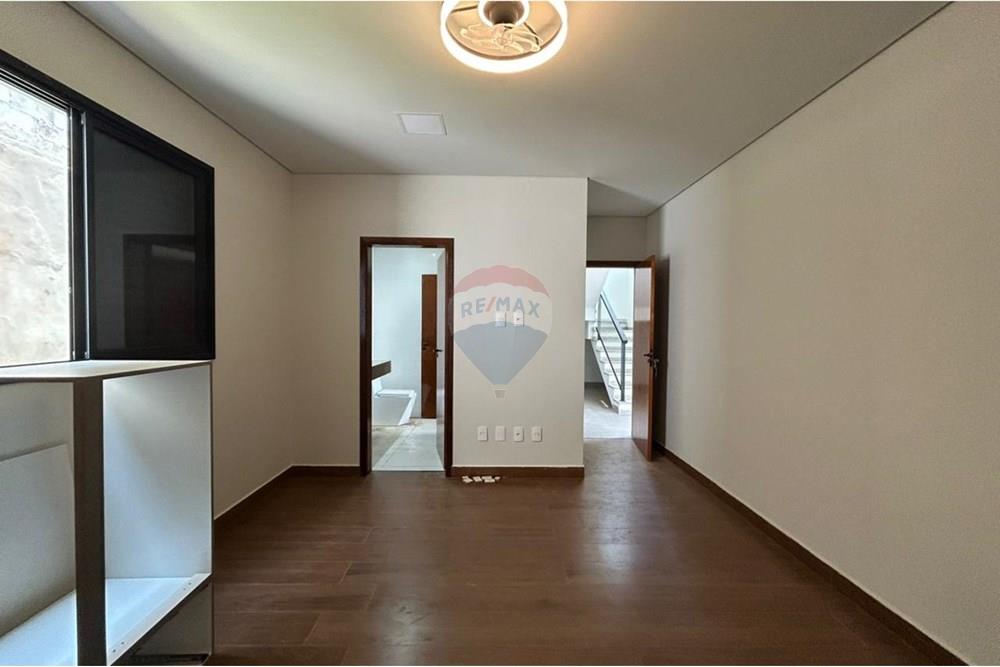 Casa de Condomínio - Alugar - Vinhedo , São Paulo - Imagem do WhatsApp de 2025-10-17 à(s) 11.20.02_22be10db.jpg - 690941046-21