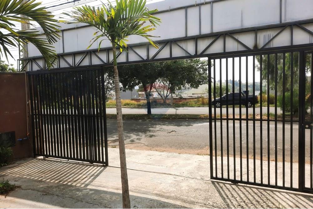 Casa Comercial - Venda - Monte Mor , São Paulo - f637b8eb-eb8b-4892-a71d-8c67f0ae58ef.jpg - 690531057-96