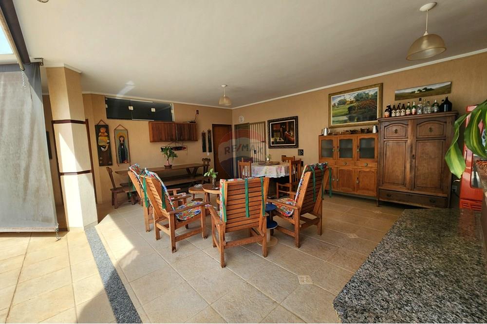 Sobrado - Venda - Araraquara , São Paulo - Fotos casa Miguel4.jpg - 690151059-24