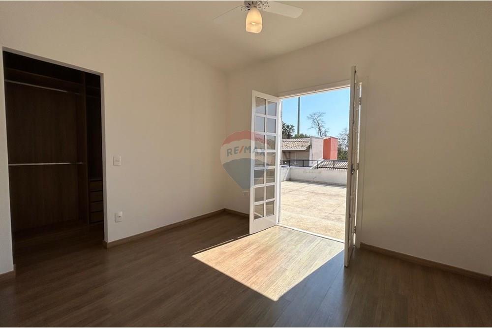 Casa - Alugar - Valinhos , São Paulo - WhatsApp Image 2025-09-12 at 12.35.53 (1).jpeg - 690851090-61