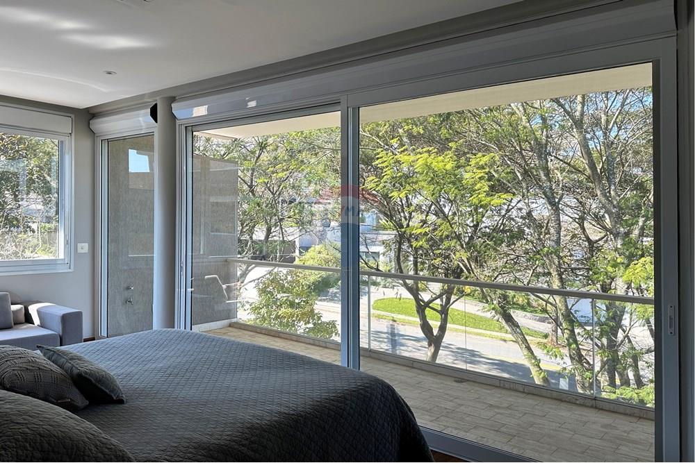 Casa de Condomínio - Venda - Santana de Parnaíba , São Paulo - Suite Master 3.JPG - 691141025-4