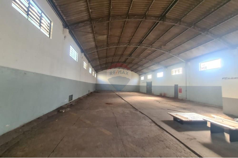 Depósito-Galpão-Armazém para alugar, 600m² - Foto 22