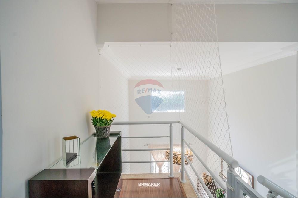 Casa de Condomínio - Venda - Valinhos , São Paulo - foto corredor quartos.jpg - 690681163-3