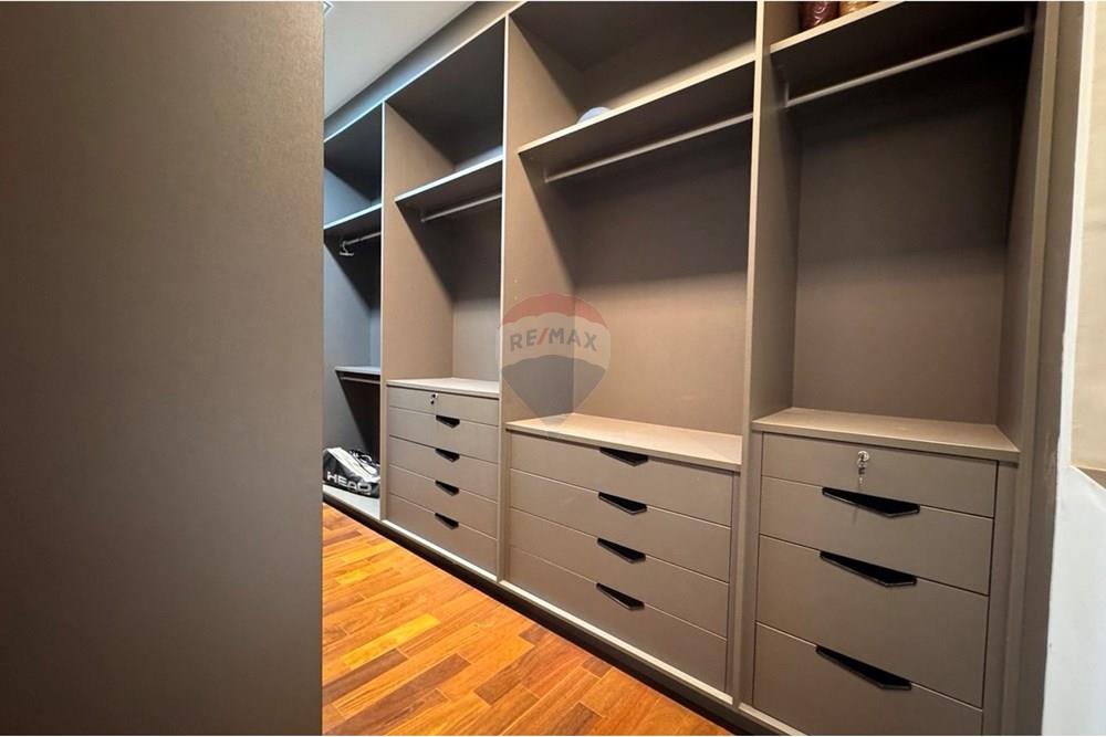 Casa de Condomínio - Venda - Itatiba , São Paulo - photo_5075587369263631154_y.jpg - Closet - 690041052-109