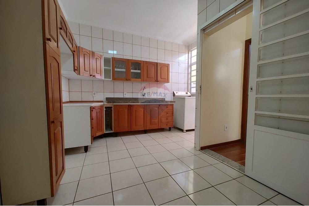 Casa - Venda - Bragança Paulista , São Paulo - WhatsApp Image 2024-11-12 at 10.23.11 (3).jpeg - 690041053-16