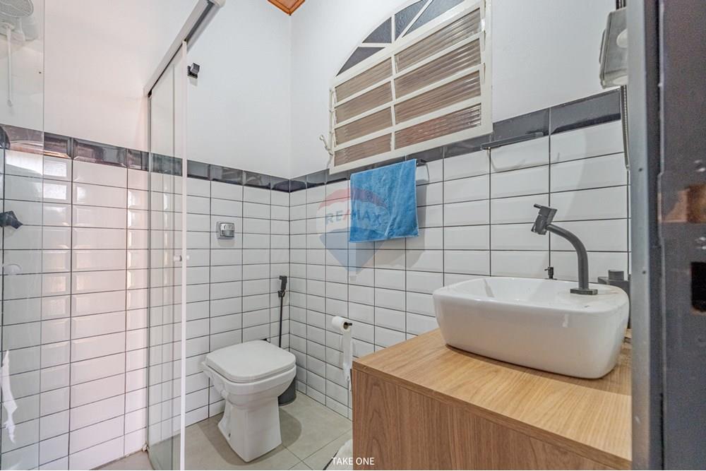 Casa - Venda - Americana , São Paulo - Casa à venda na Praia dos Namorados em Americana com acesso à represa, casa de barcos, piscina,  (30).jpg - Suite - 690231077-36