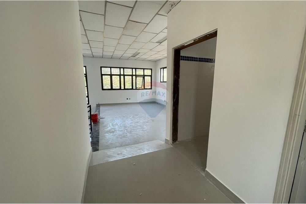 Ponto Comercial/ Loja - Alugar - Valinhos , São Paulo - PHOTO-2025-06-03-14-51-56_16.jpg - 690851096-2