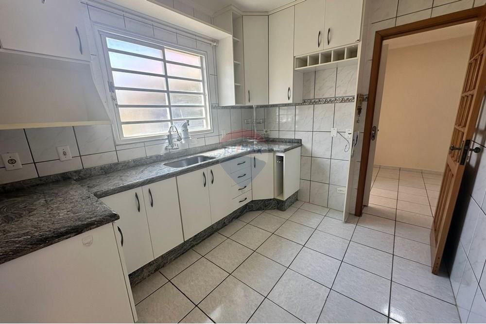 Casa de Condomínio - Alugar - Bragança Paulista , São Paulo - WhatsApp Image 2025-02-03 at 10.44.03.jpeg - 690041127-18