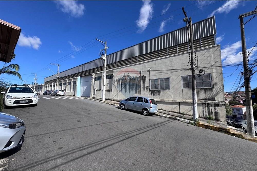 Galpão - Alugar - Bragança Paulista , São Paulo - photo_7_2025-07-31_16-13-15.jpg - 690041018-305