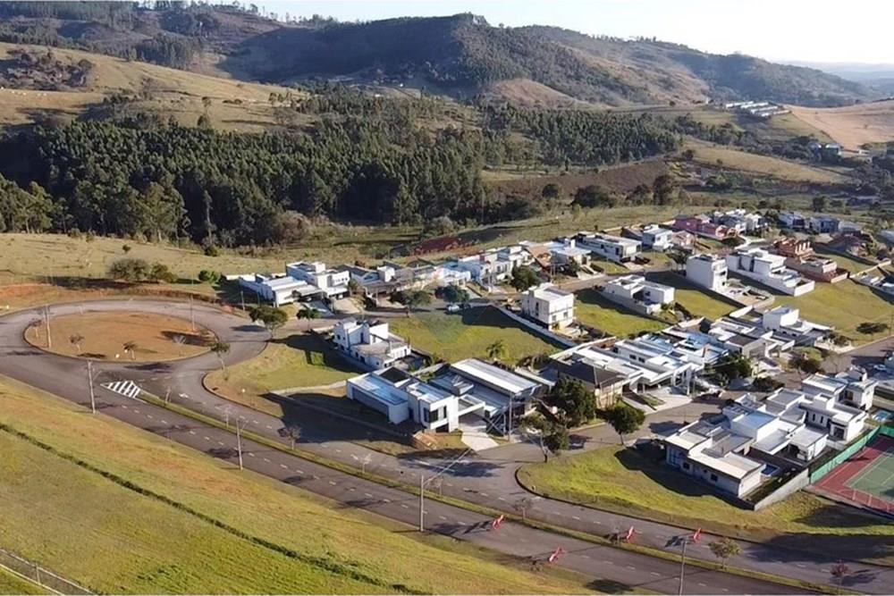 Terreno - Venda - Bragança Paulista , São Paulo - Imagem do WhatsApp de 2025-08-12 à(s) 18.58.11_b0363e61.jpg - 690141110-1