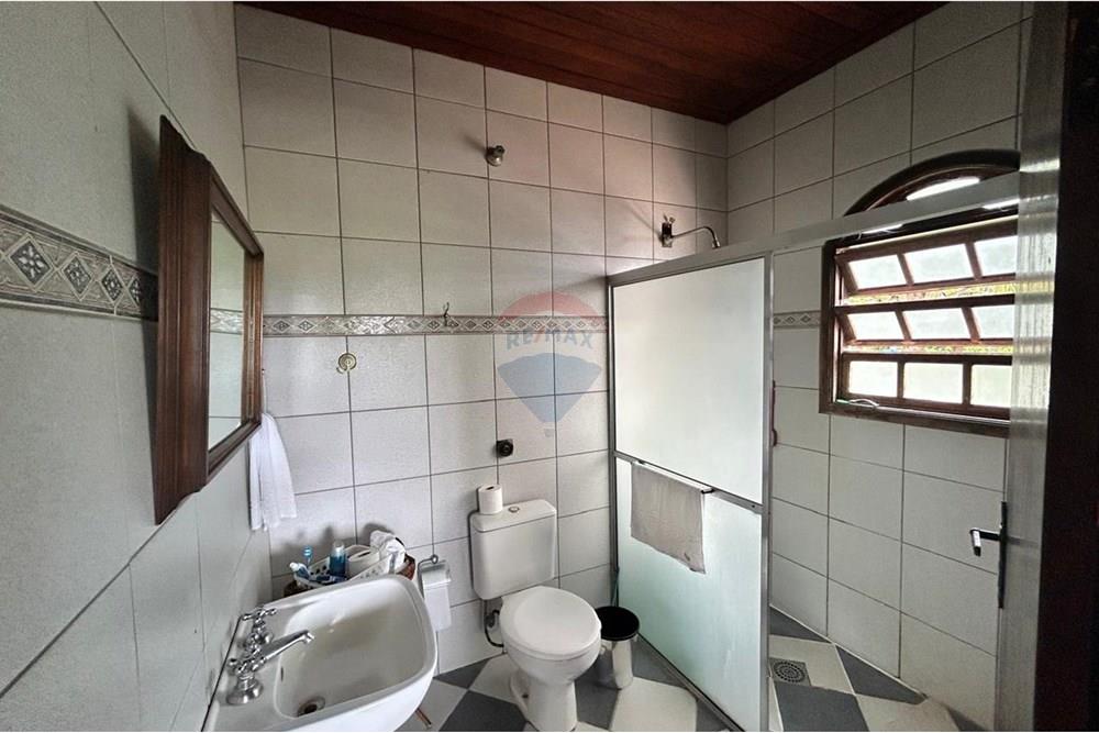 Chácara / Sítio / Fazenda - Venda - Itupeva , São Paulo - banheiro apartamento de baixo.jpeg - Banheiro - 690801043-68