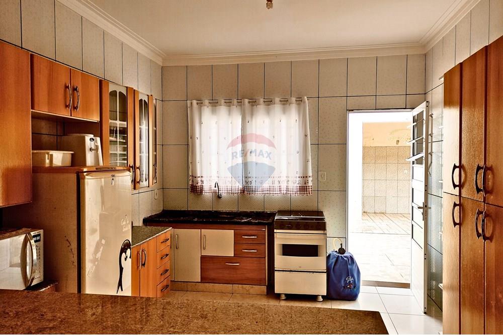Casa - Venda - Bertioga , São Paulo - Casa_3_quartos_a_venda_na_vista_Linda_bertioga_remax_690341011-5_08_ corretora_cleidinice_dias.jpg - Cozinha - 690341002-172