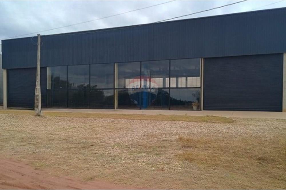 Depósito-Galpão-Armazém para alugar, 1400m² - Foto 1