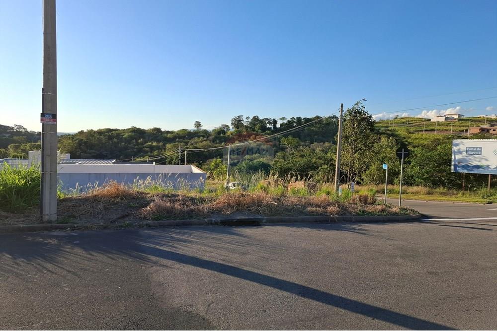 Terreno - Venda - São João da Boa Vista , São Paulo - 20250601_163422.jpg - 690681090-39