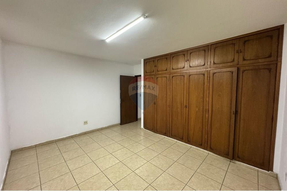 Casa Comercial - Alugar - Bragança Paulista , São Paulo - WhatsApp Image 2025-03-24 at 10.37.34.jpeg - 690041127-26