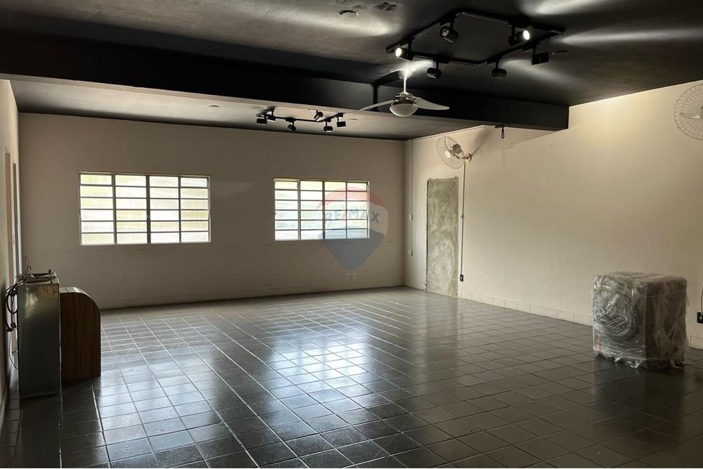 Cj. Comercial/ Sala - Alugar - Bragança Paulista , São Paulo - Imagem do WhatsApp de 2025-03-07 à(s) 09.41.09_22b10b59.jpg - 690041159-1