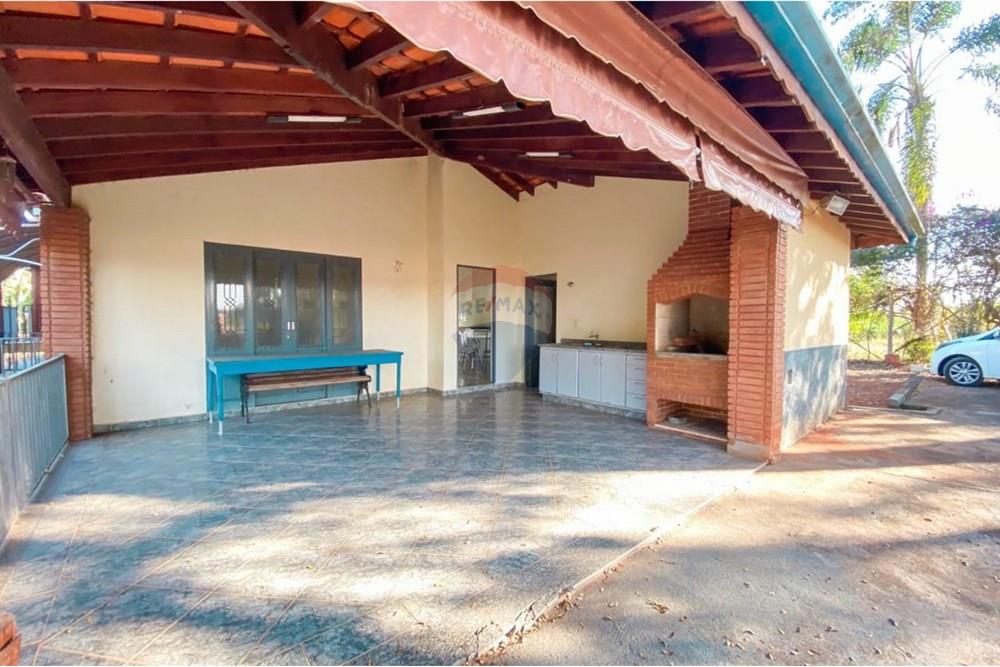 Chácara / Sítio / Fazenda - Venda - Itapira , São Paulo - Imagem do WhatsApp de 2025-02-04 à(s) 12.00.39_09578800.jpg - Varanda - 690291048-31