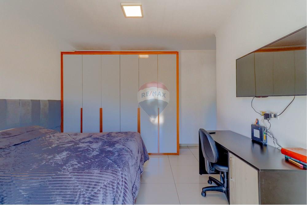 Casa - Venda - Atibaia , São Paulo - 12 - Sobrado de Esquina com 3 Quartos e 3 Vagas de Garagem.jpg - 690921092-5