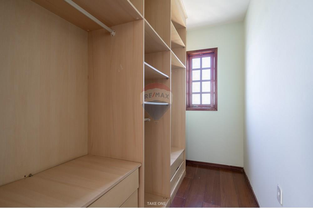 Casa de Condomínio - Venda - Vinhedo , São Paulo - 35 closet.jpg - 690941009-101