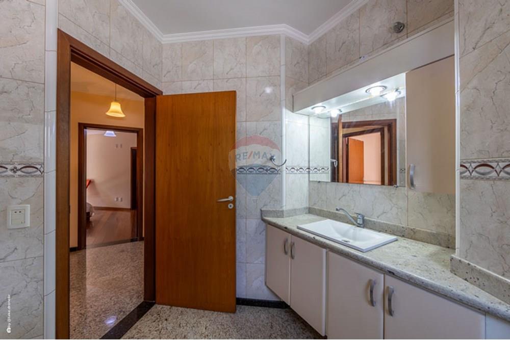 Casa - Venda - Valinhos , São Paulo - 62.jpg - Banheiro - 690681118-60