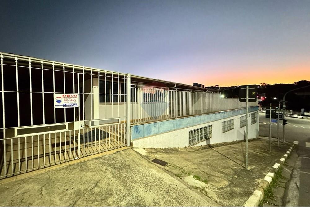 Casa Comercial - Alugar - Bragança Paulista , São Paulo - WhatsApp Image 2025-03-24 at 10.37.29.jpeg - 690041127-26