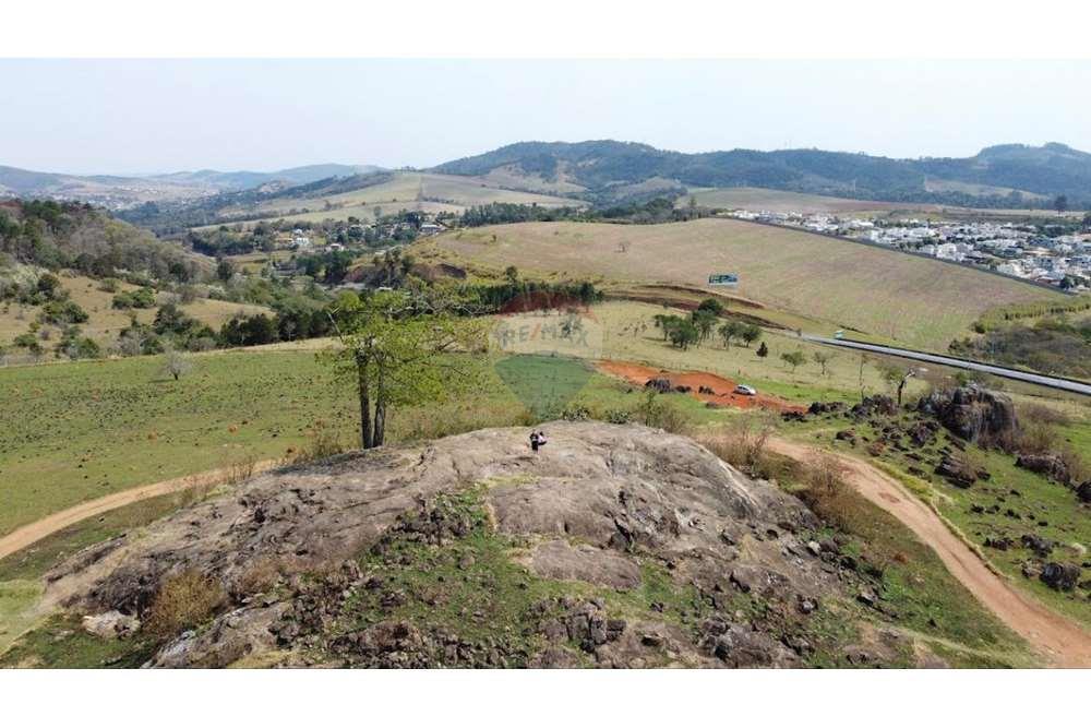 Terreno - Venda - Bragança Paulista , São Paulo - WhatsApp Image 2024-07-01 at 21.04.24.jpeg - 690141085-28