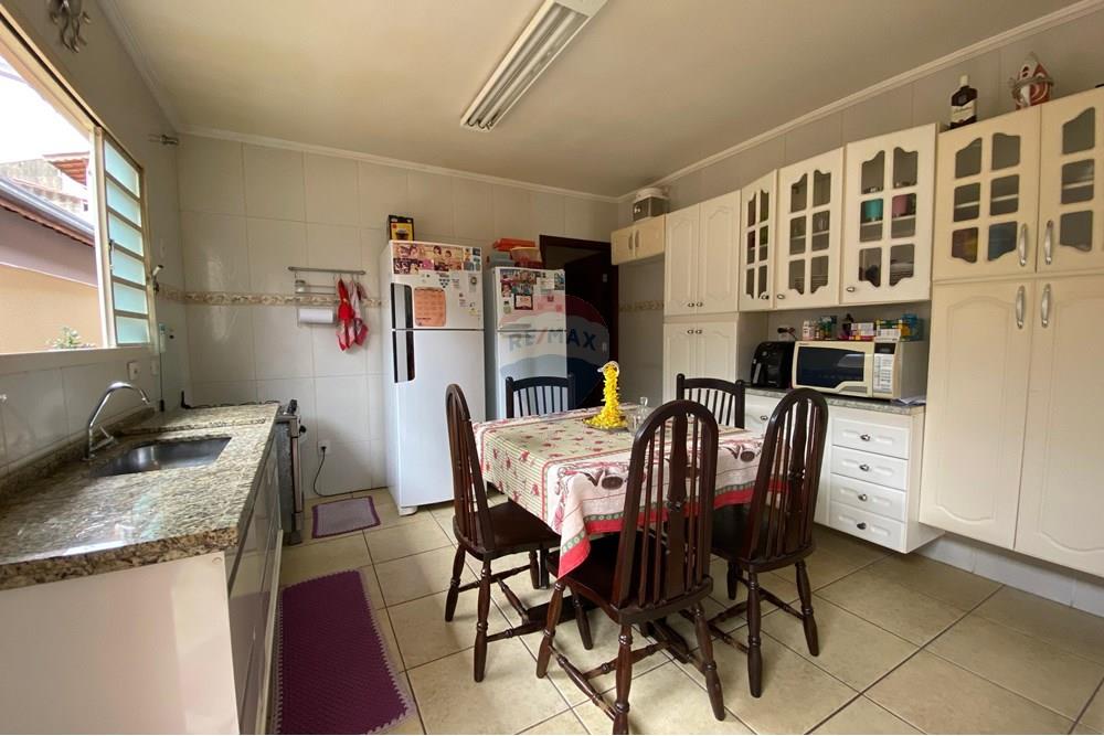 Casa - Venda - Bragança Paulista , São Paulo - WhatsApp Image 2025-02-03 at 21.36.49.jpeg - 690041075-23