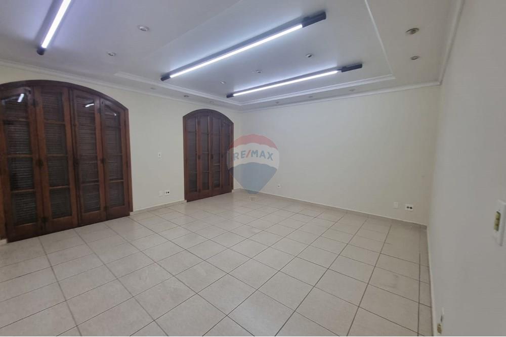 Casa Comercial - Alugar - Bragança Paulista , São Paulo - Imagem do WhatsApp de 2025-02-27 à(s) 16.37.57_6e49ebe1.jpg - 690041051-34