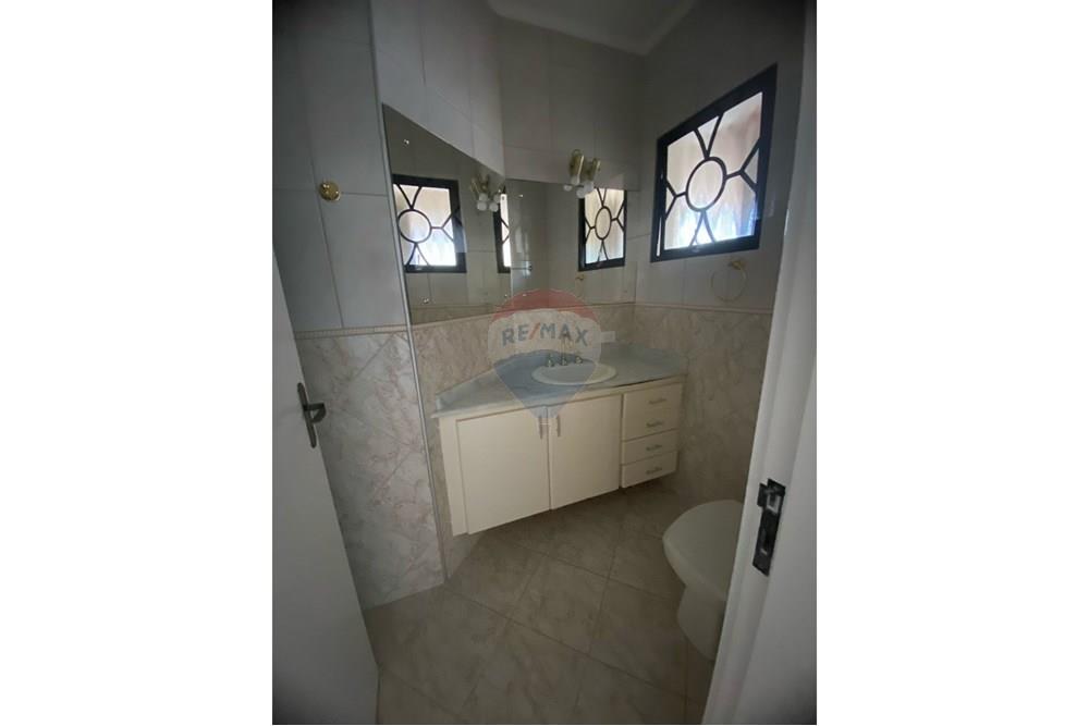 Casa de Condomínio - Alugar - Atibaia , São Paulo - WhatsApp Image 2025-03-07 at 17.22.29 (4).jpeg - 690921105-72