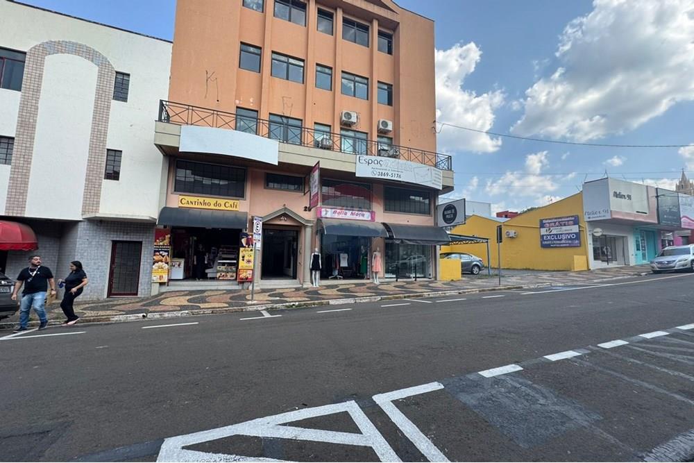 Cj. Comercial/ Sala - Alugar - Valinhos , São Paulo - WhatsApp Image 2025-10-16 at 14.55.34 (1).jpeg - 691091007-8