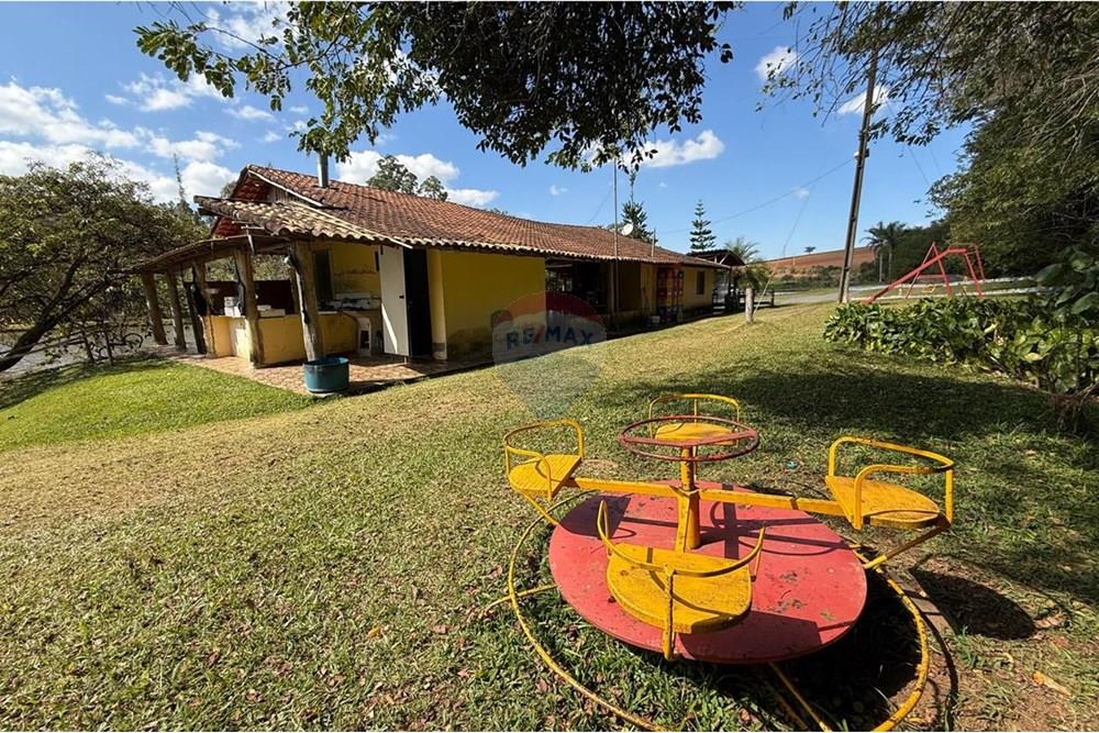 Chácara / Sítio / Fazenda - Venda - Ouro Fino , Minas Gerais - 165ef170-0395-4e9e-9477-24cac2f7ec8f.jpg - Jardim Interno - 690521014-121