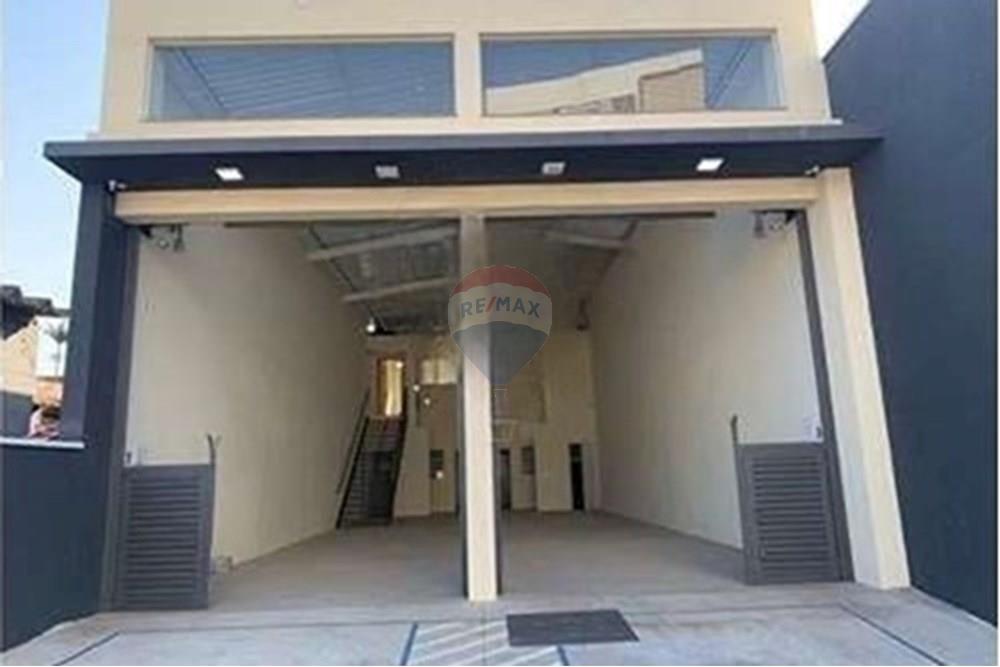 Casa Comercial - Alugar - Atibaia , São Paulo - DeWatermark.ai_1760981227901.jpeg - 690471131-145