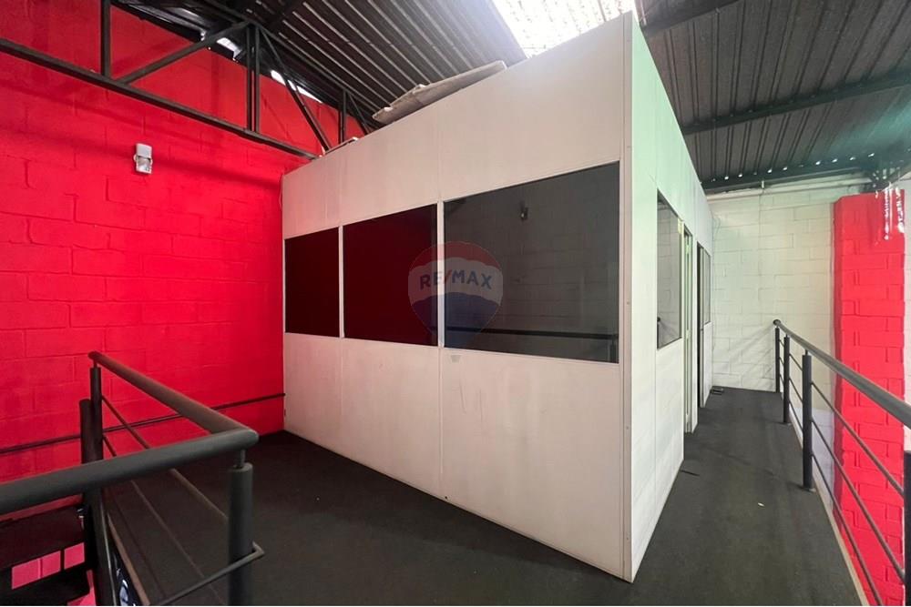 Galpão - Alugar - Bragança Paulista , São Paulo - WhatsApp Image 2025-10-03 at 11.09.40 (1).jpeg - 690041104-6