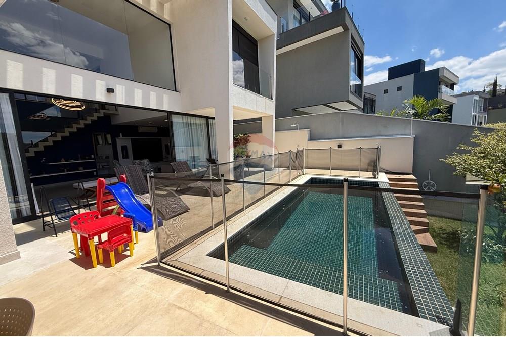 Casa de Condomínio - Venda - Bragança Paulista , São Paulo - tati 60.jpeg - 690041137-54