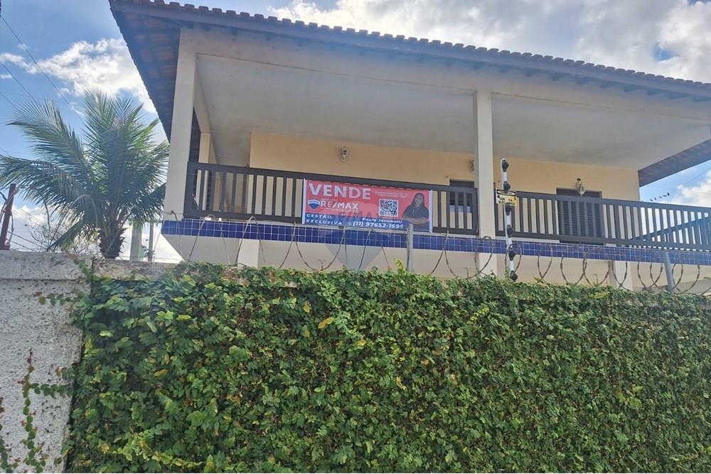 Sobrado - Venda - Bertioga , São Paulo - sobrado-a-venda-no-centro-de-bertioga-com-3-quartos-e-1-suites-50m-da-praia-remax-690341014-14-corretora-paula-jacometti-foto49. - Fachada - 690341014-14