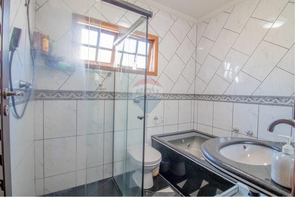 Sobrado - Venda - Atibaia , São Paulo - RINF-185.jpg - Banheiro - 690921092-15