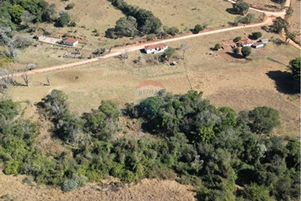 Chácara / Sítio / Fazenda - Venda - Monte Sião , Minas Gerais - WhatsApp Image 2025-07-18 at 18.05.00 (3).jpeg - Quintal - 690291077-219
