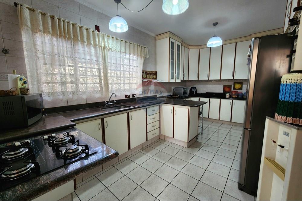 Sobrado - Venda - Araraquara , São Paulo - Fotos casa Miguel~..jpg - 690151059-24