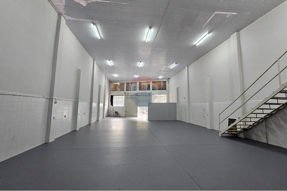 Galpão - Alugar - Valinhos , São Paulo - 464efdf9-7f31-4d47-abc3-be8509381a28.jpg - 691091001-223