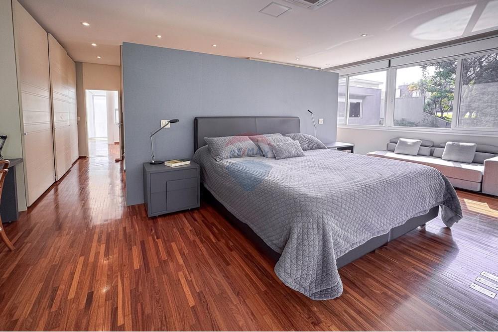 Casa de Condomínio - Venda - Santana de Parnaíba , São Paulo - Suite Master 6.jpg - 691141025-4