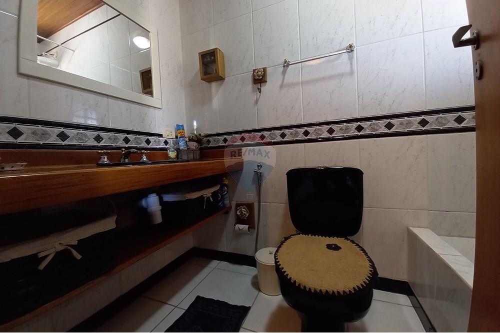 Casa de Campo - Venda - Águas de Lindóia , São Paulo - 20250206_100155.jpg - Banheiro - 690291077-244