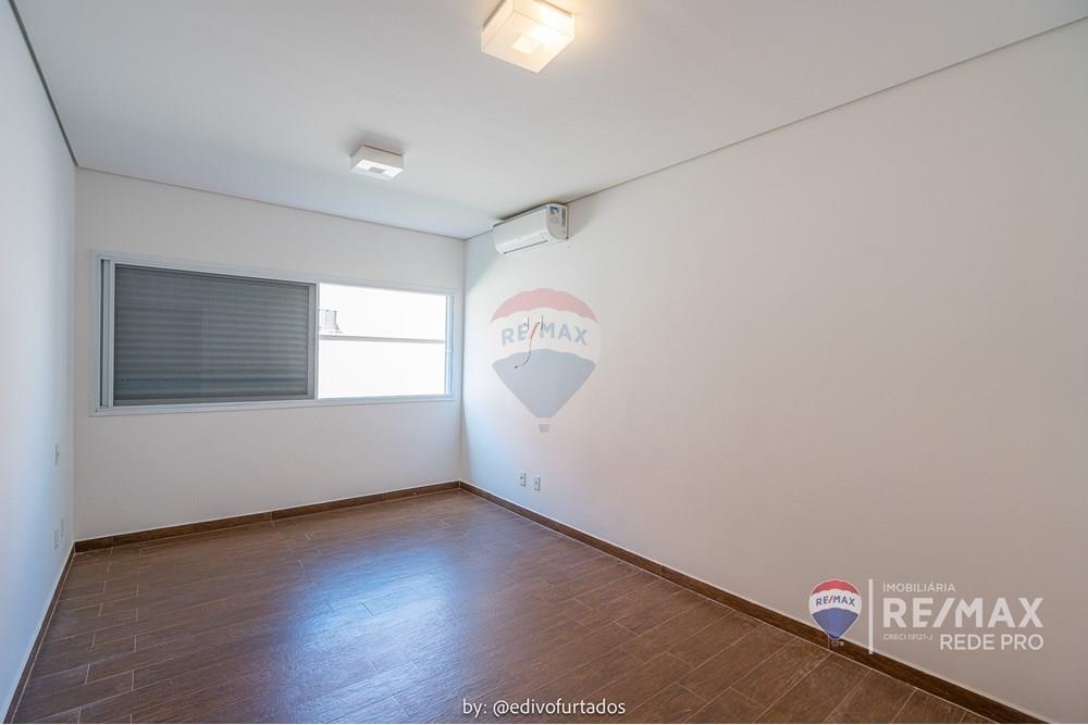 Casa - Venda - Vinhedo , São Paulo - EDI04206EDIVO - RG98002306922SSPCE - CAMPO DE TOSCANA - DEYSE MURATAEDIVO - RG98002306922SSPCE - CAMPO DE TOSCANA - DEYSE MURATA - 690541036-99