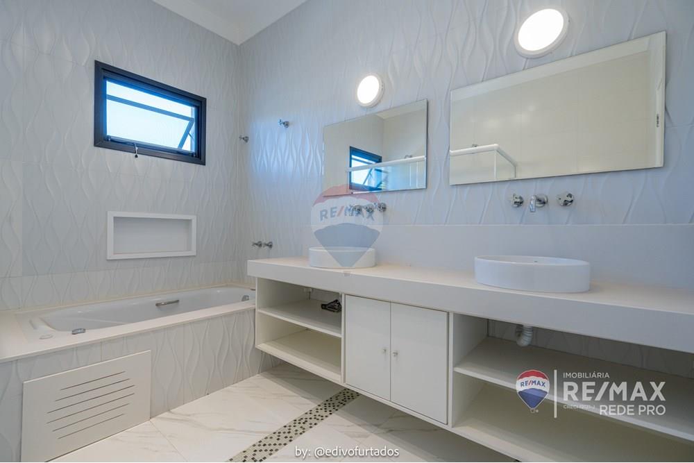 Casa de Condomínio - Alugar - Valinhos , São Paulo - EDI08945EDIVO FURTADO SILVA - RG98002306922 SSPCE - REMAX REDE PRO - 690851099-10 - RESERVA COLONIAL - ROMULO E ELISA_.jpg - 690851099-10