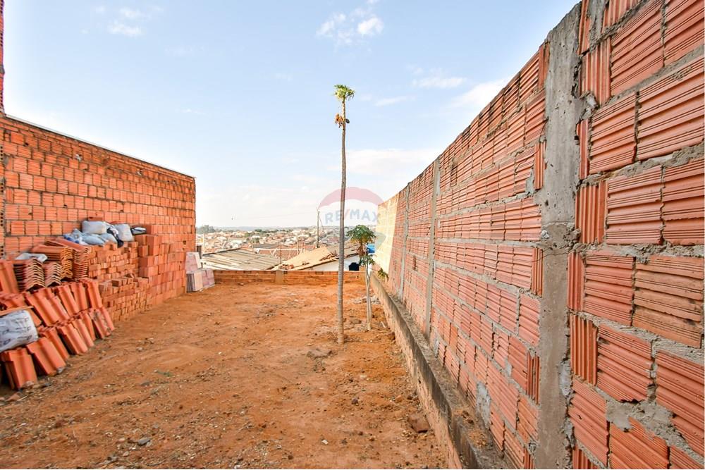 Casa - Venda - Rio Claro , São Paulo - Rua 17, 168 - Lr19.jpg - Quintal - 690811038-53