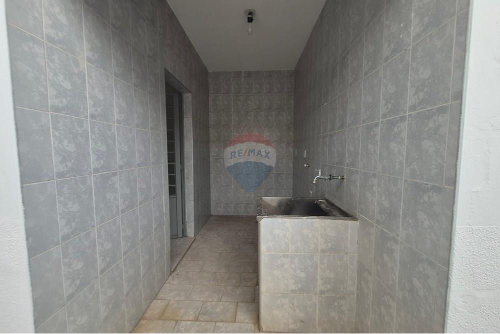 Casa Comercial - Alugar - Paulínia , São Paulo - WhatsApp Image 2025-10-14 at 09.27.01 (6).jpeg - Área de serviço - 690511202-44