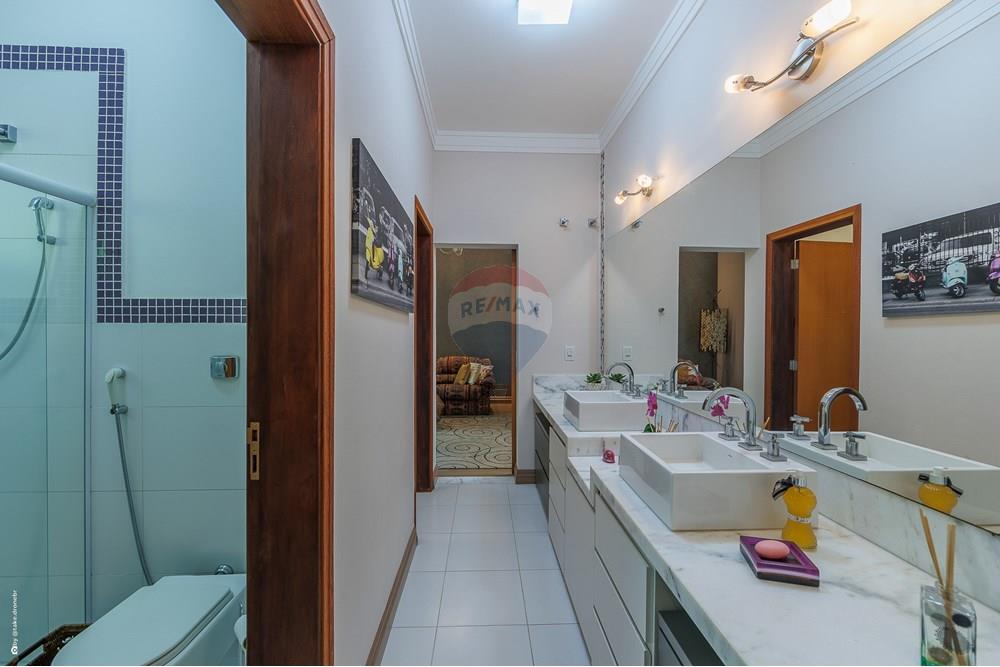 Casa de Condomínio - Venda - Vinhedo , São Paulo - banheiro duplo2.jpg - 690941020-66