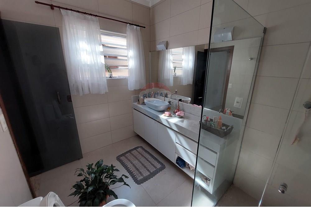 Casa - Venda - Guarujá , São Paulo - WhatsApp Image 2025-02-27 at 10.08.28 (2).jpeg - 690501054-40