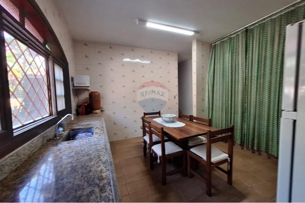 Casa - Venda - Bertioga , São Paulo - casa-com-3-quartos-edicula-a-venda-no-indaia -bertioga-remaxvistalinda-690341014-17-corretora-paulajacometti-FOTO-4-cozinha-2.jp - Cozinha - 690341014-17